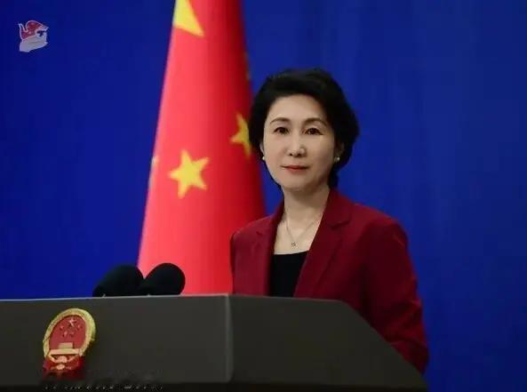中国有必要公开告诫所有国家，谁若敢打击中国大陆本土目标，不管由何处发起攻击，中国