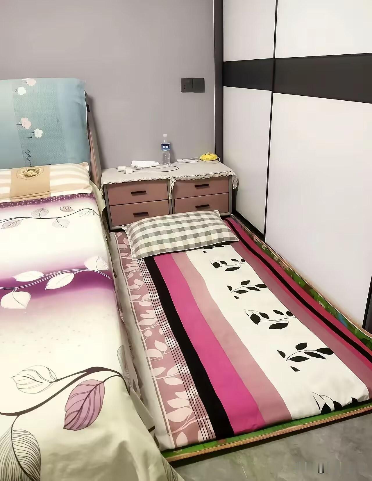 “妈，我媳妇要上班，你过来给我们带下孩子！”听到儿子说让我去他所在的城市给他带孩