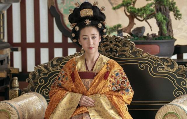 🕯️她临终前烧掉三份密奏，只留一句：“莫让陛下为难”｜长孙皇后：大唐最顶级的情