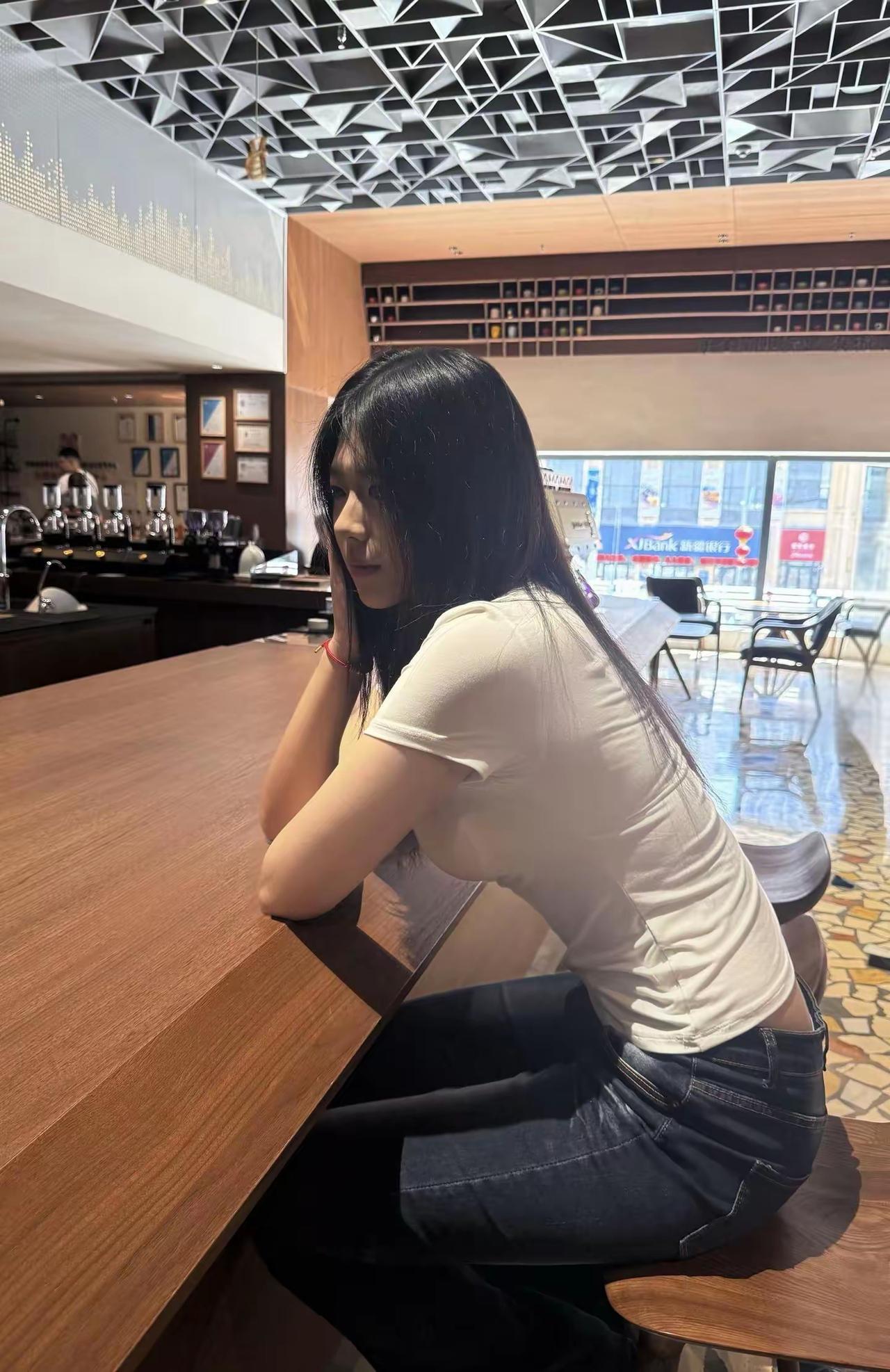 怎样穿搭让自己更优雅 美女的魅力能有多大？