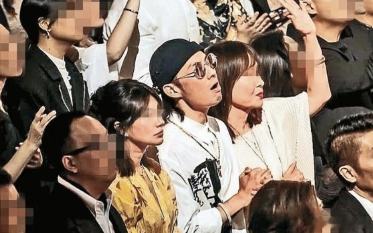 吴建豪官宣再婚吴建豪老婆今日，F4吴建豪发文官宣再婚：“2026年充满着无尽的祝