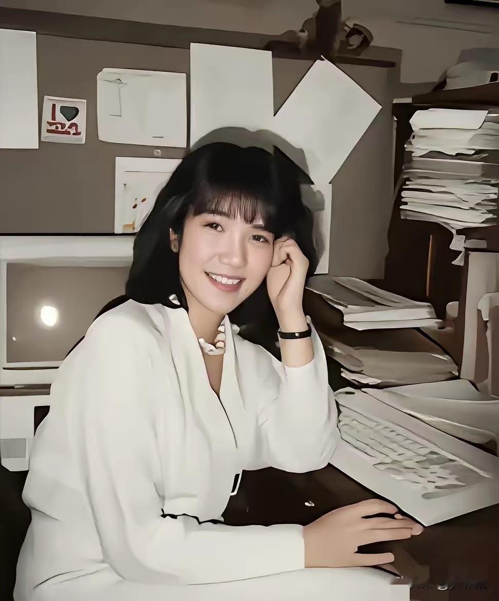 这位
有人认识吗？