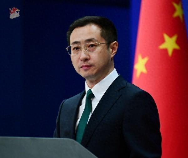 中国外交部回应来了！两名跑到乌克兰替俄军卖命的中国公民，被乌方关了一整年。所有人