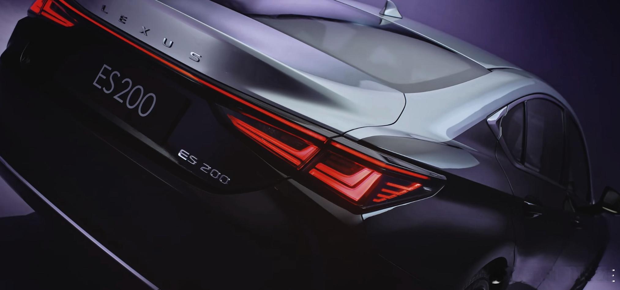 雷克萨斯ES200也出双色版了：定名ES200月影双色特别版，有消息称该版本售3