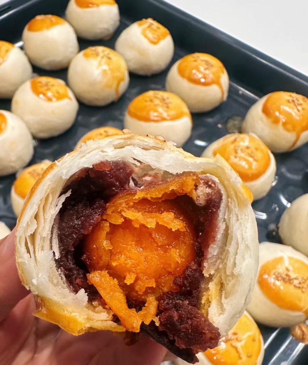 一张图证明你最爱蛋黄酥作者加速成长计划