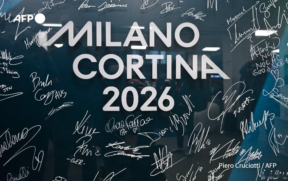 新闻快讯——意大利外长周三表示，意方挫败了一系列针对米兰-科尔蒂纳丹佩佐冬奥会、