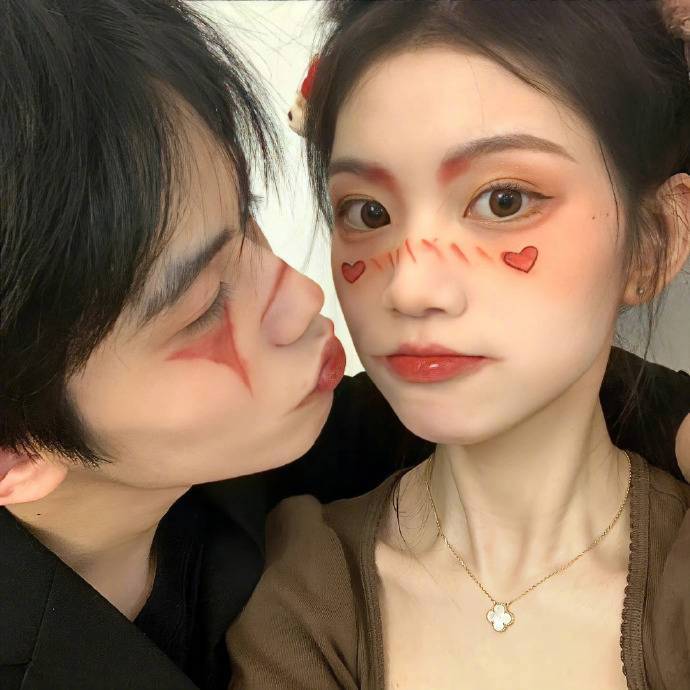 ᵂʰᵉⁿ ᵏⁱⁿᵈⁿᵉˢˢ ᵐᵉᵉᵗˢ ᵗᵉⁿᵈᵉʳⁿᵉˢˢ, ⁱᵗ ⁱˢ ᵃ 
