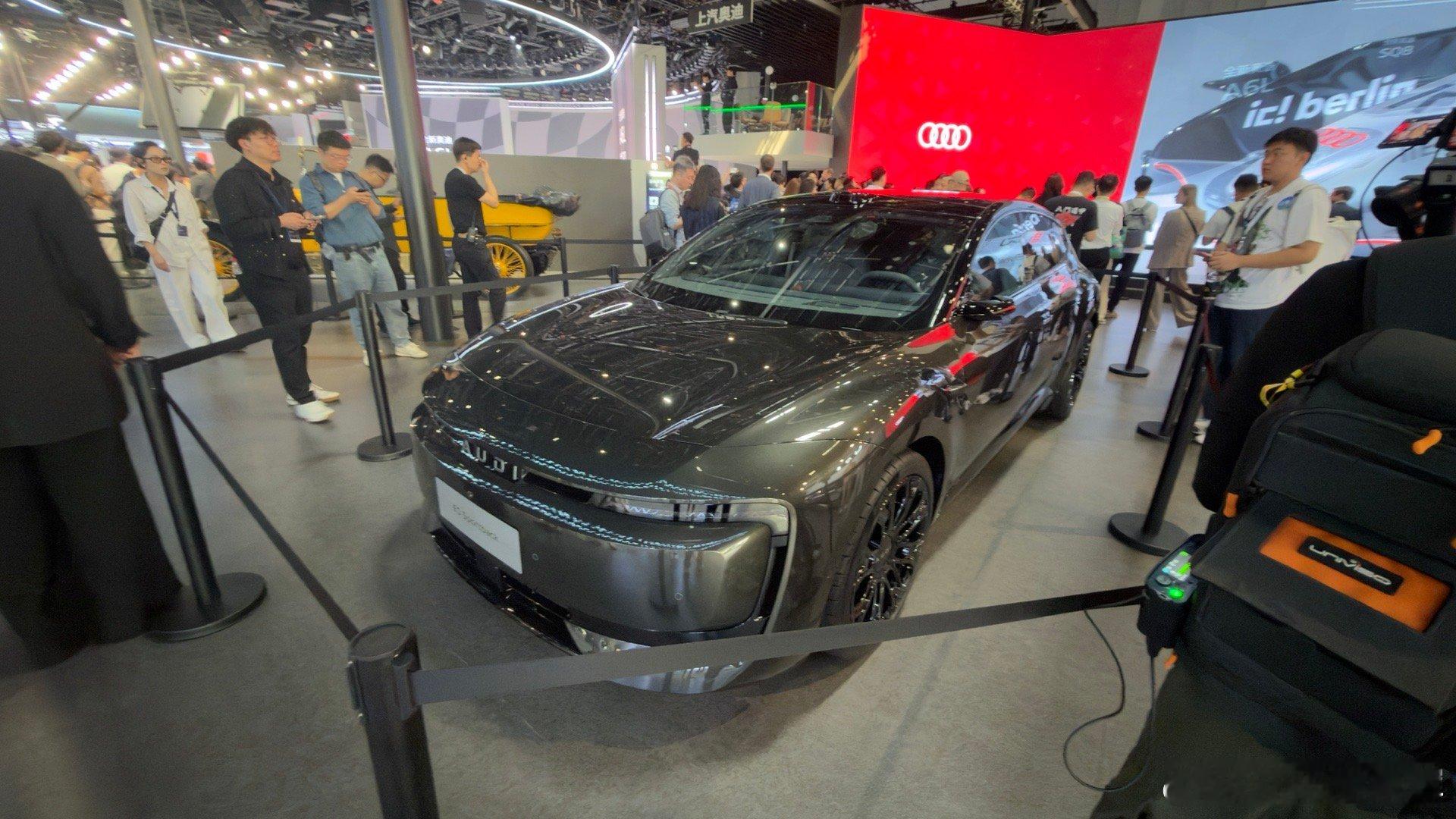 奥迪 E7X 迎来全球首秀，将于5月8日开启预售！这次不仅标志着AUDI品牌迈入