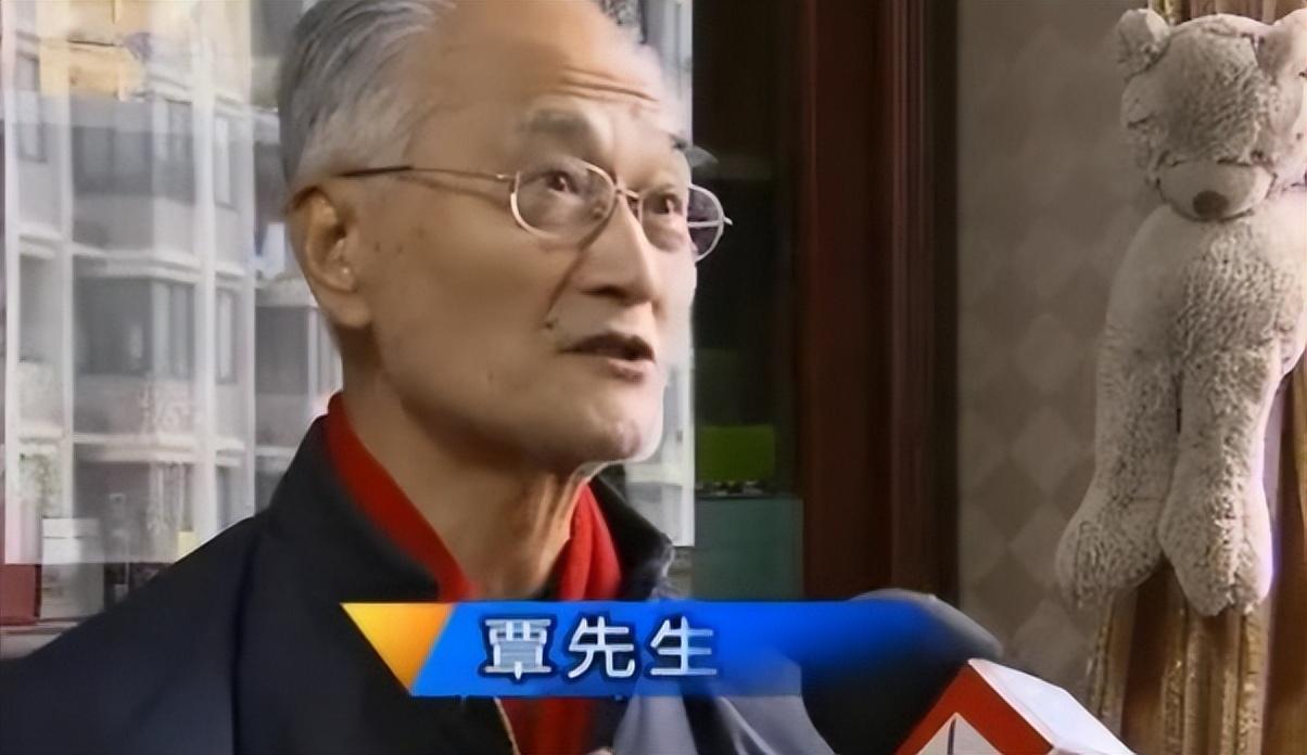 2019年，上海一90岁老先生孤身一人多年，觉得日子太过苦闷，便去婚介所征婚，不