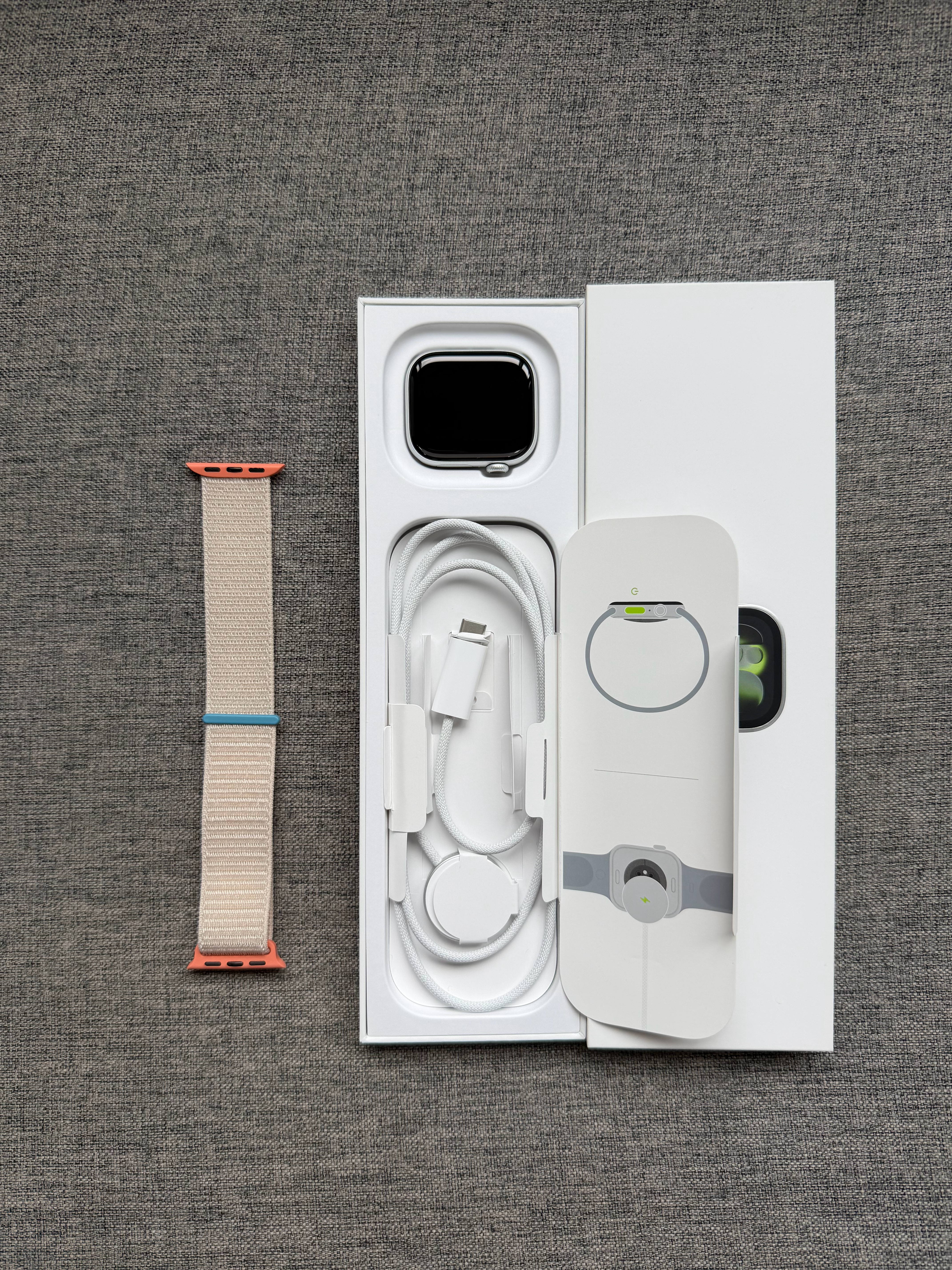 Apple Watch S11 42mm GPS 铝金属银色表盘+第三方表带，成