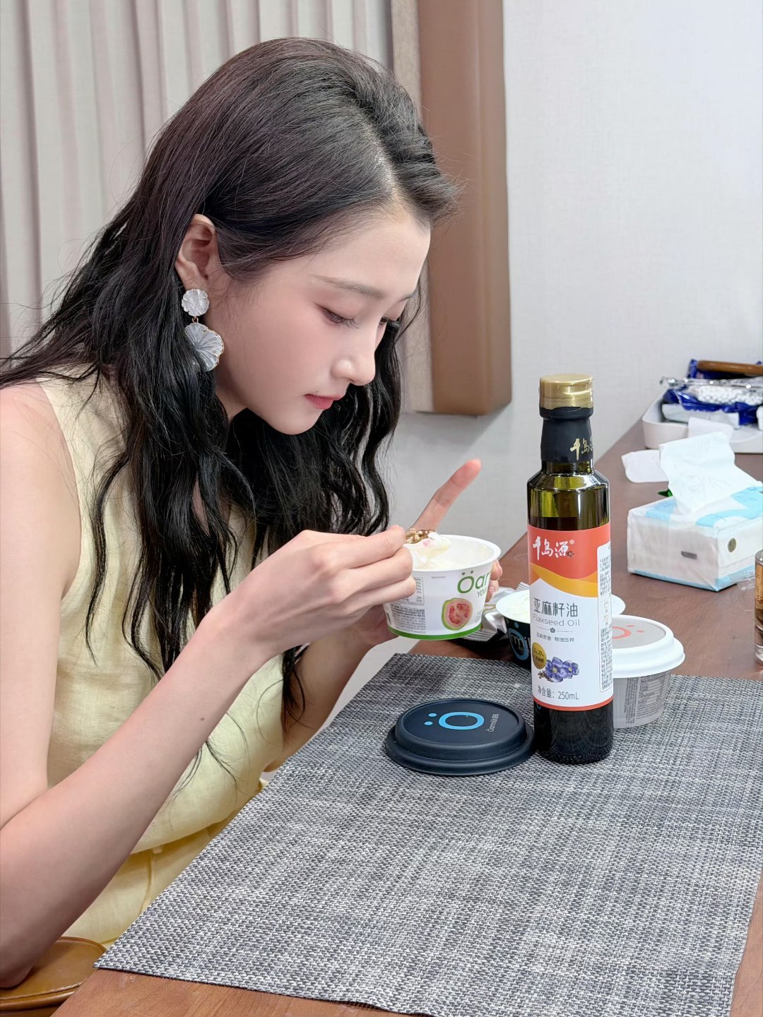 关晓彤gxt关晓彤红掌 gxt关晓彤孟露莎 我始终搞不懂 为什么越在乎的越痛
