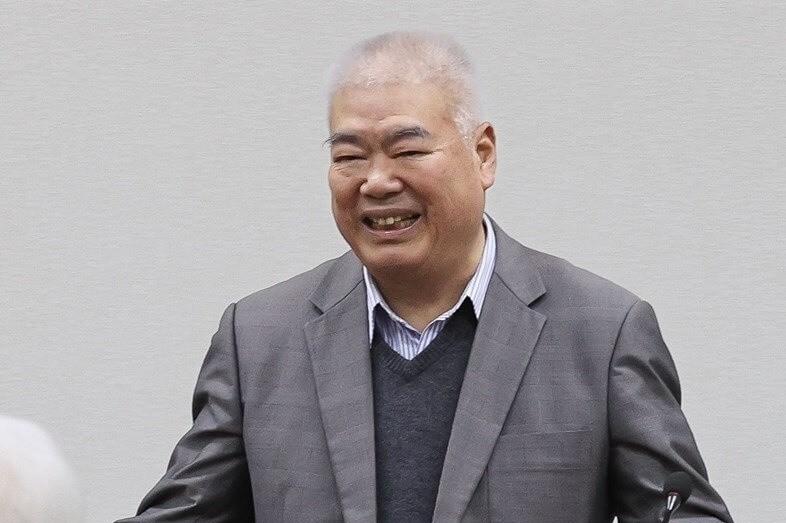 台湾政坛暗流涌动，一场格局震荡或许正在悄然酝酿。

表面看，是郑丽文把“下架民进