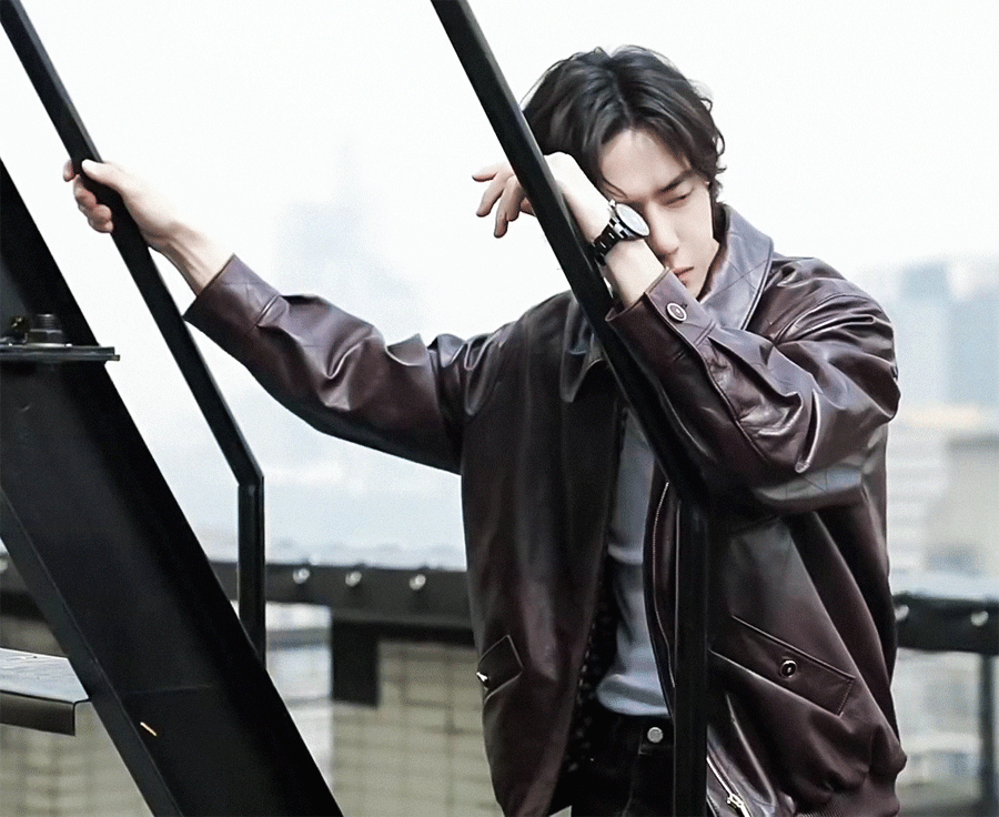 王一博只要呼吸就时髦！cr:logo 