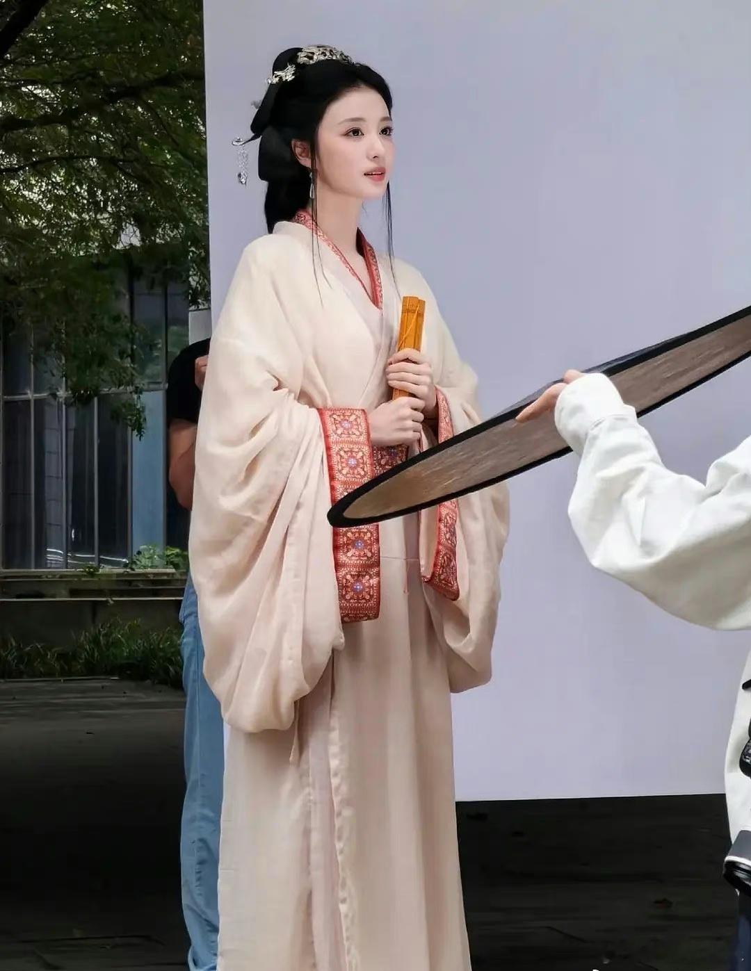 魏晋风值得每部落地古装。 ​​​