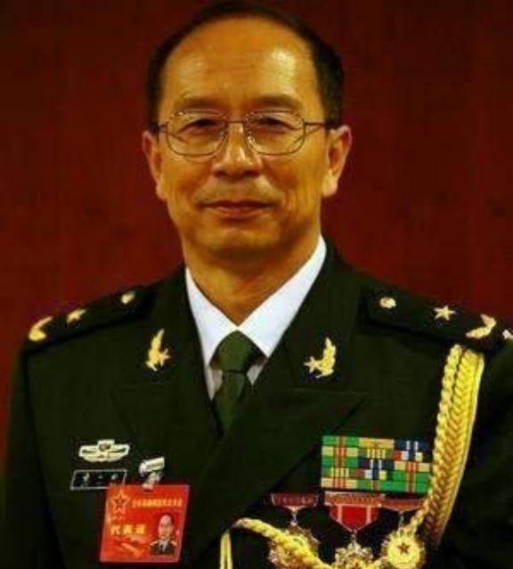 美国彻底摊牌了？！美专家认为：“假如中美开战，想战胜中国只有一个法子，但这条‘红