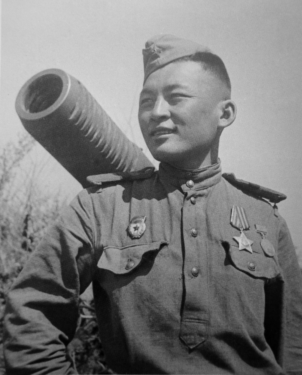 [呲牙] 这位是布里亚特人吗——1944 年，乌克兰第 3 方面军第 6 集团军
