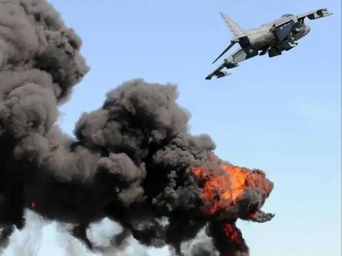 [月亮]波斯湾炮火连天，33天的激战让地区局势彻底坠入冰点，美方天天喊着停战议和