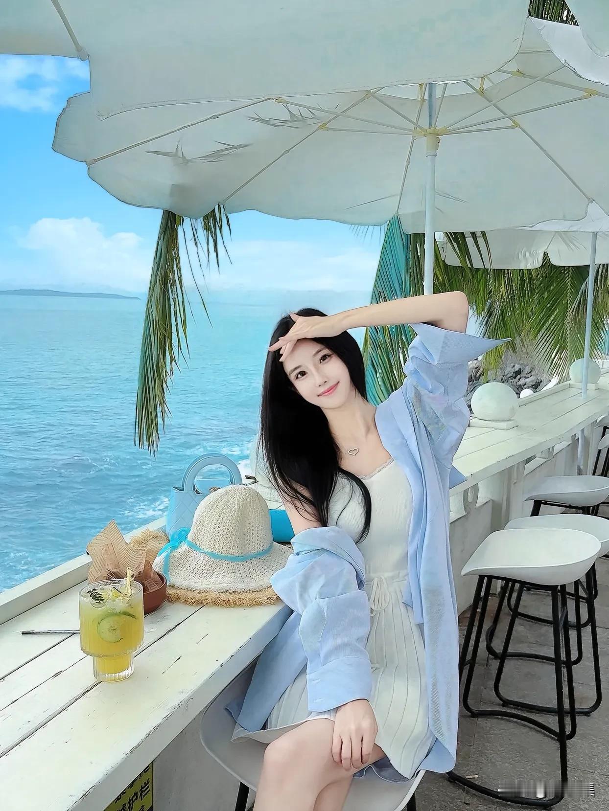 草帽与暖阳，是夏天的浪漫信号