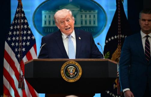 伊朗的赔偿有着落了！

伊朗打仗的损失，终于有人赔了。钱从哪来？两条路。

第一