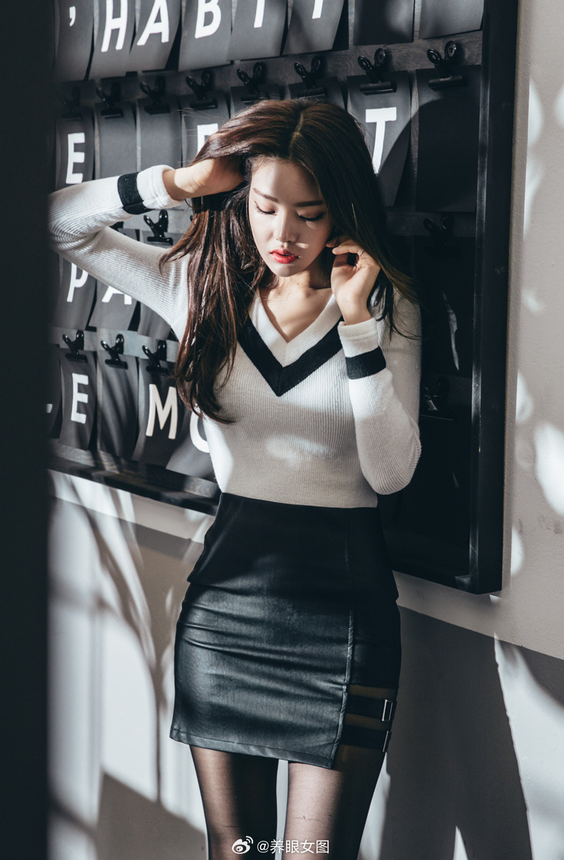 透支了眼泪，我们便会没心没肺的笑。如果有人可以依靠，谁会愿意独立。 ​​​