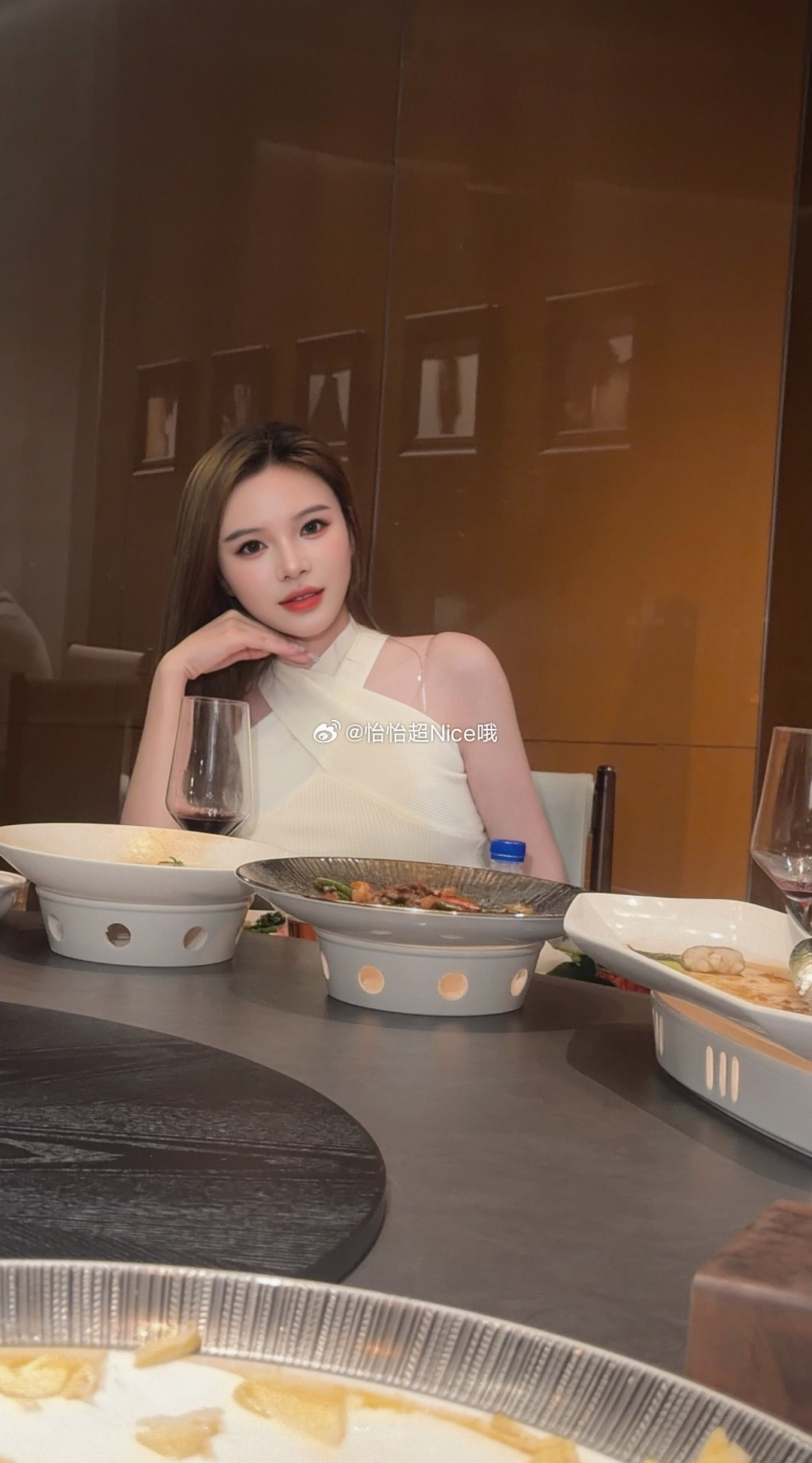 她们说深情的人喝不醉 ​​​