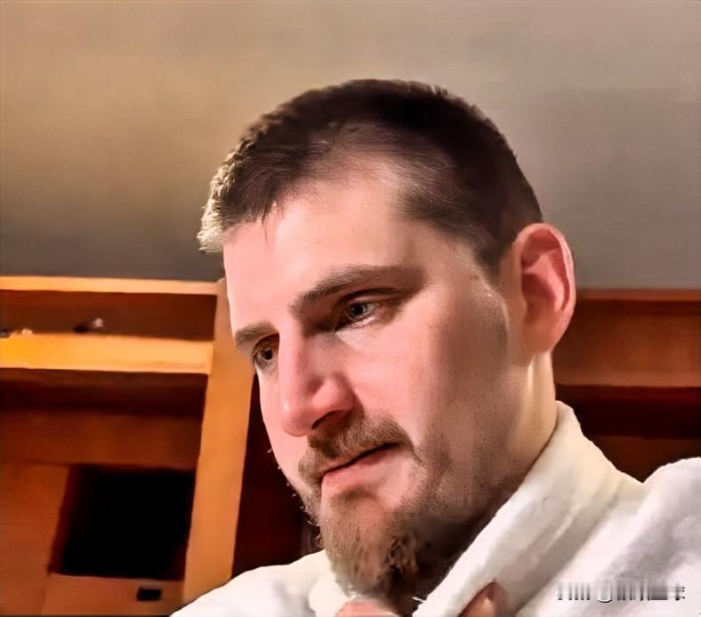 约老师所言极是啊！

约老师在昨天接受采访谈到申京时说道：“他很有天赋。我们是不