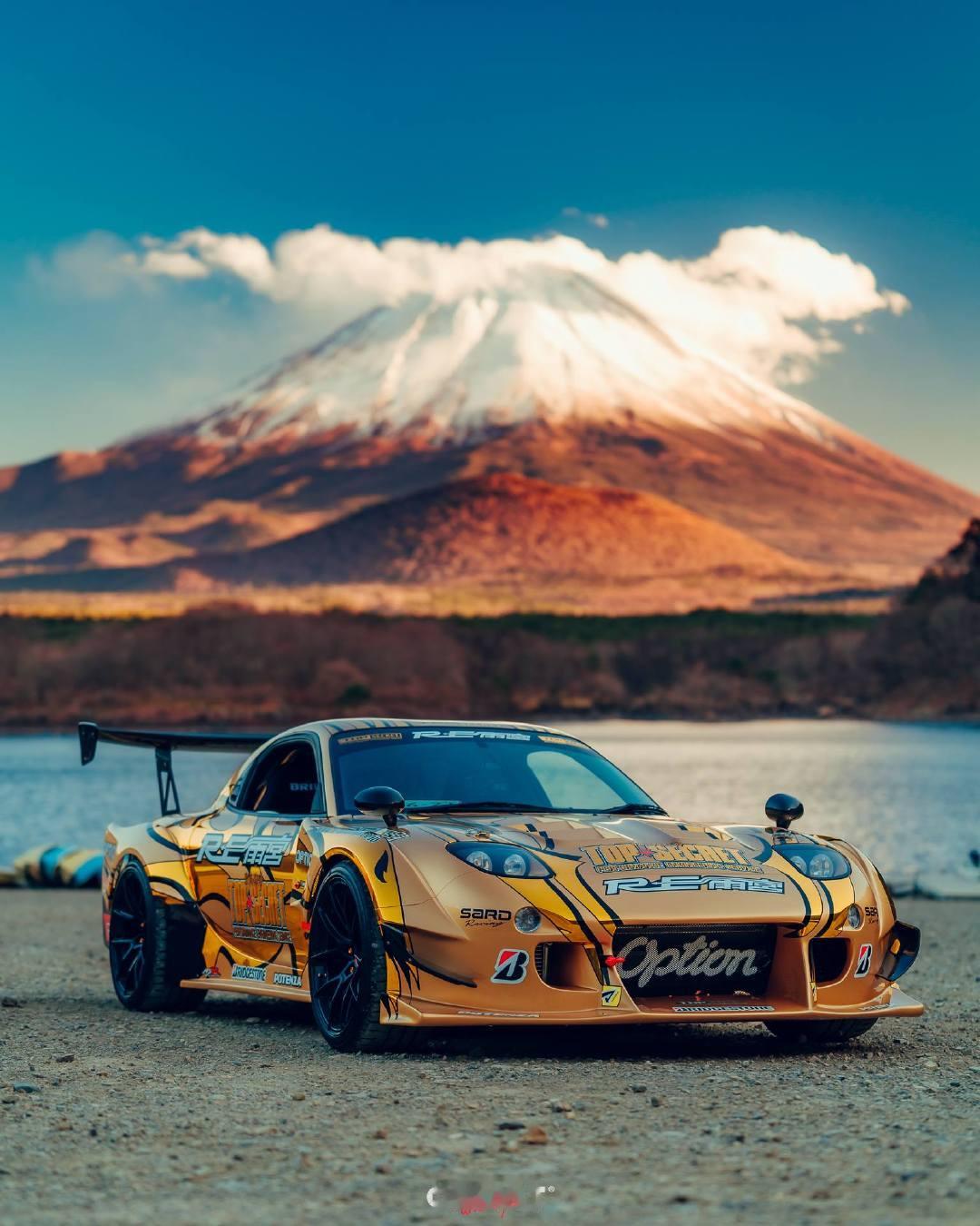 日本风情画 马自达RX-7 FD3S BCNR33 丰田Supra 富士山 山中