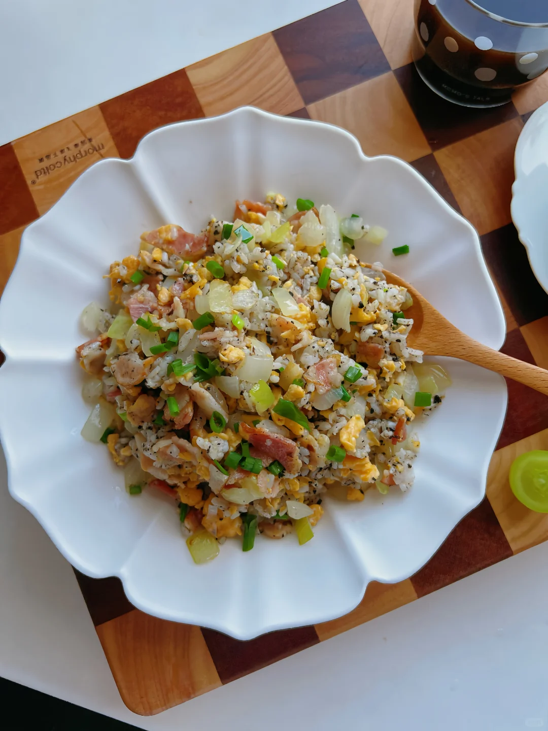 又是被黑松露酱迷晕的一天～黑松露培根炒饭