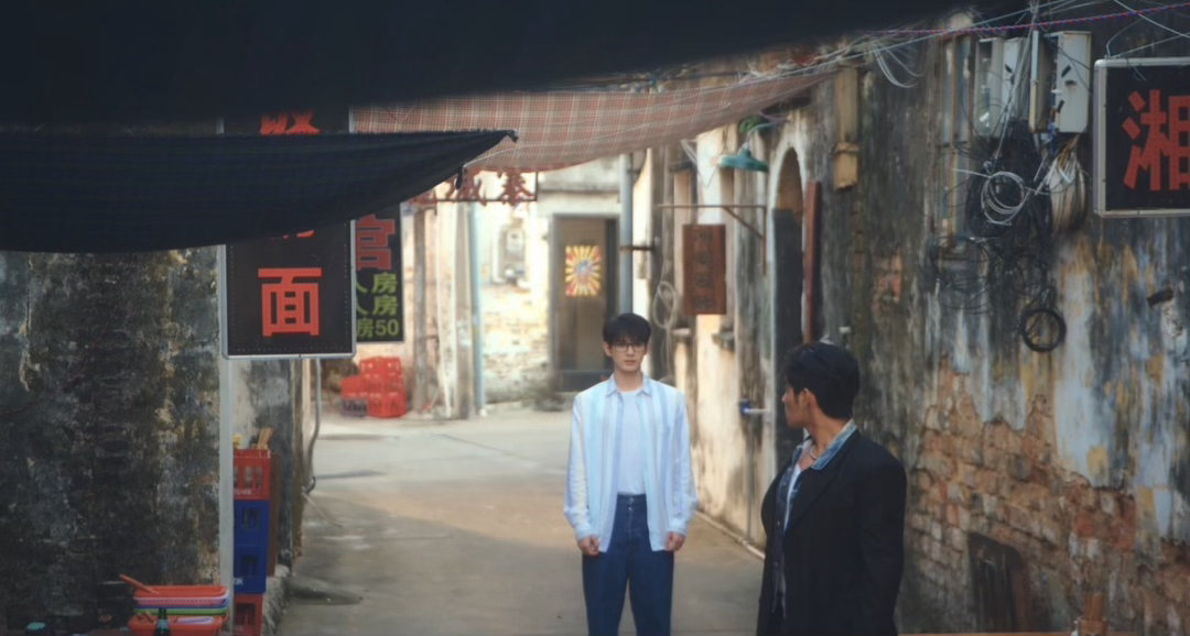 港城361 本来还在催R361进度，结果初三最近直接支棱起来了，攻气一整个upu