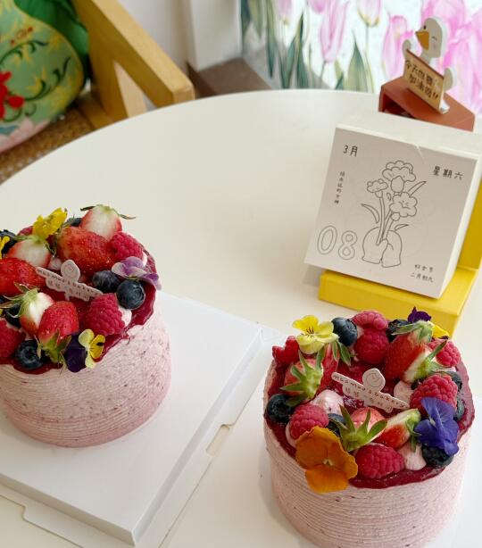 “是送给婆婆和妈妈的树莓蛋糕小4寸” 女神节快乐！！！ 	 ❤龙口生日...