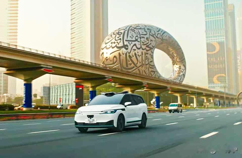 浪潮已至，资本市场再次“站队”中国无人驾驶！
 
百度官宣与Lyft、Uber合