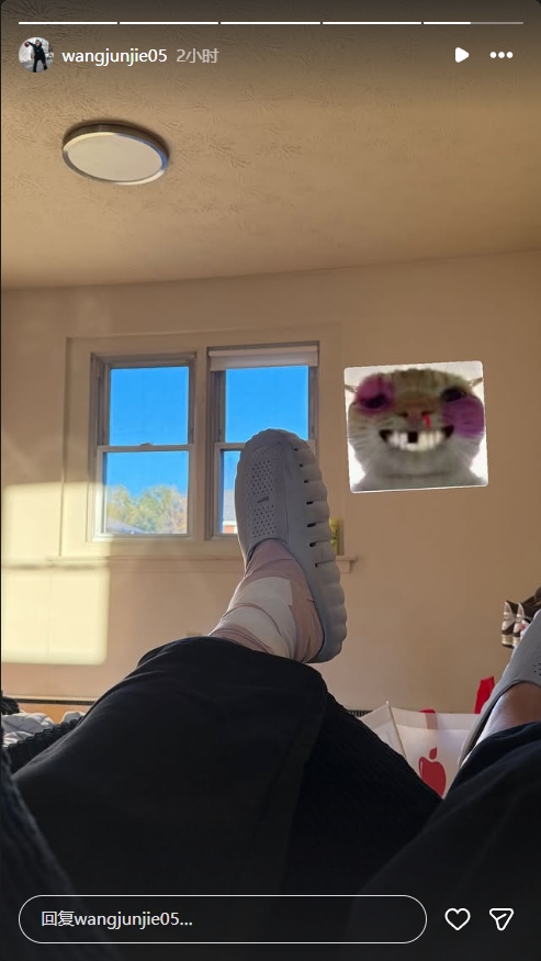 生涯新高的31分还是带伤砍的？王俊杰晒照：脚踝缠上了厚重的绷带