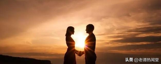 女人真想被你撩会给3个明显暗号？这3种便宜别乱占你得懂

先丑话说在前面，别真把