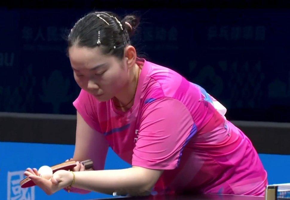 第十五届全运会乒乓球女团决赛河北vs山东第一局，何卓佳11-6范思琦，大比分1-