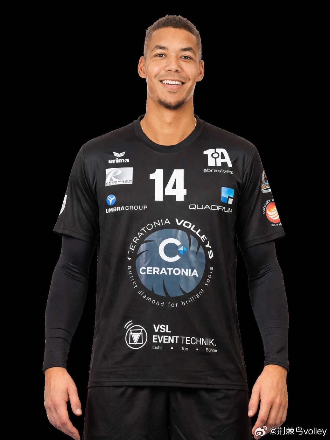 又是意想不到的转会，肯定是一周只训练两次吸引了光头。荷兰名将重炮接应尼米尔・阿卜