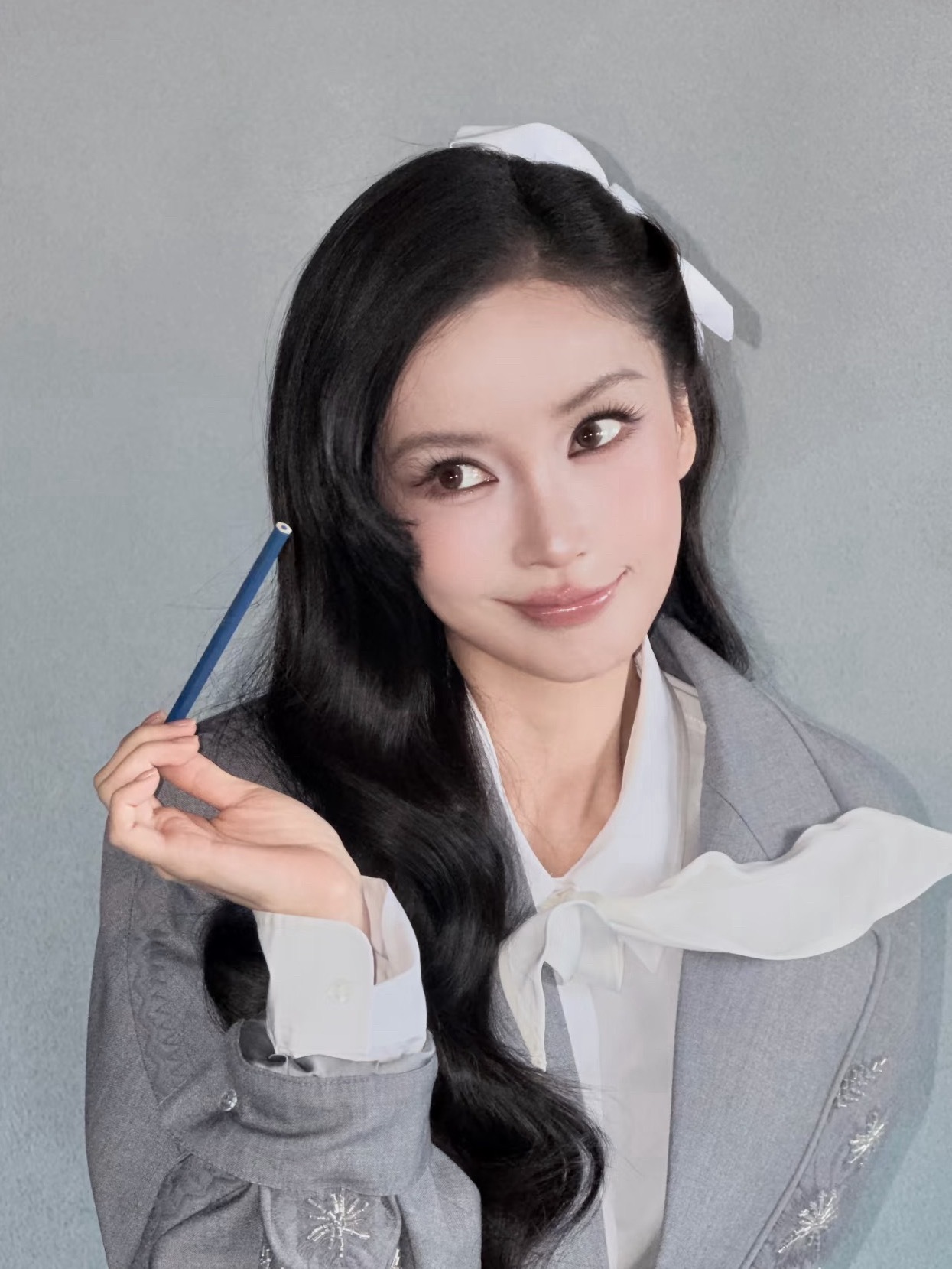 Angelababy和李小璐同框了，鼻姐这个妆好古早…旁边还坐了童瑶和槿汐姑姑…