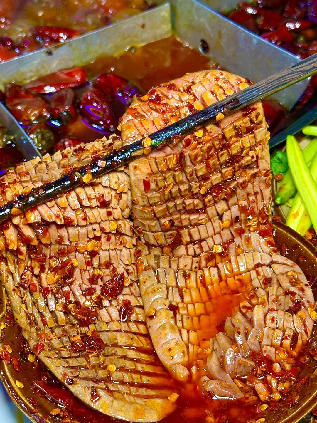 本地人扎堆堆都要吃的居民楼火锅