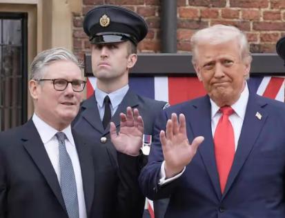 特朗普抱怨说，当这些欧洲盟友遇到困难的时候，美国总会伸出援手，当美国遇到困难时，