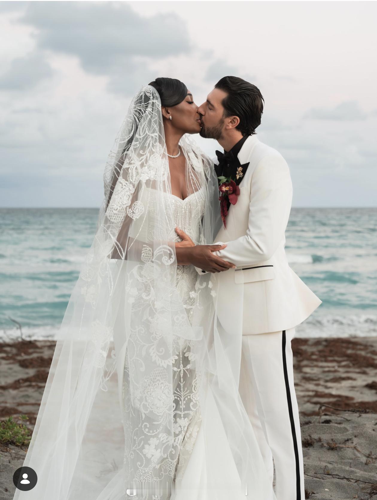 大威廉姆斯举办婚礼 姐姐今天是最幸福🥰的女人网球talking大会网球网球显眼