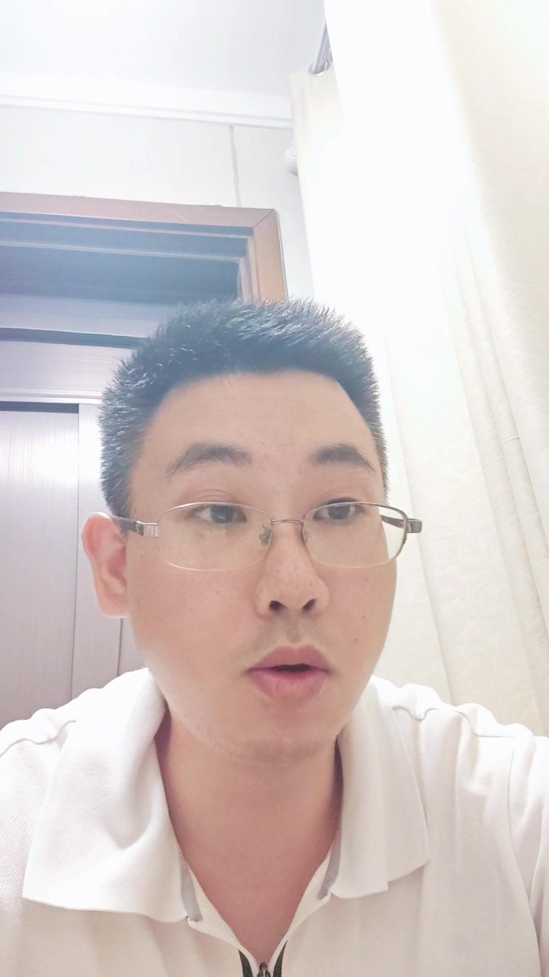不管外面油价怎么疯涨，只要守住这个底线，咱们就踏实了。15块一升？根本不存在的！