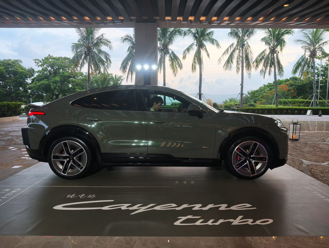 全新纯电Cayenne Turbo 今年保时捷最大重磅新车，百万级纯电运动SUV