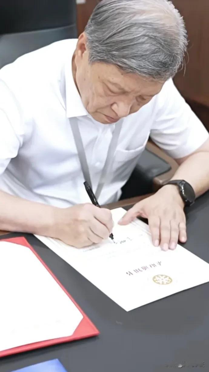 福耀科大=职业技术大学？网上总有一些人不看好福耀大学，真不知道他们是出于何种心理