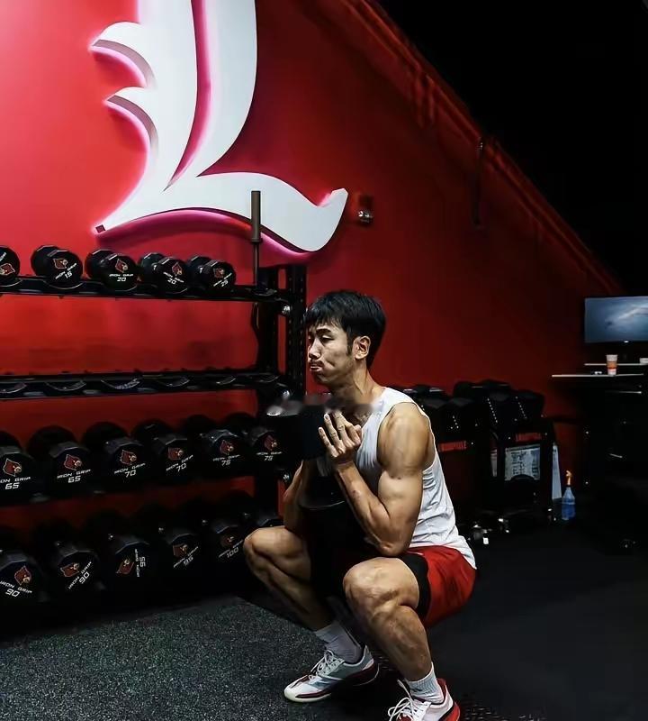 男篮大比分落败乌拉圭，证明2026是中国男篮的最低谷，老将退出，小将还不能接管比