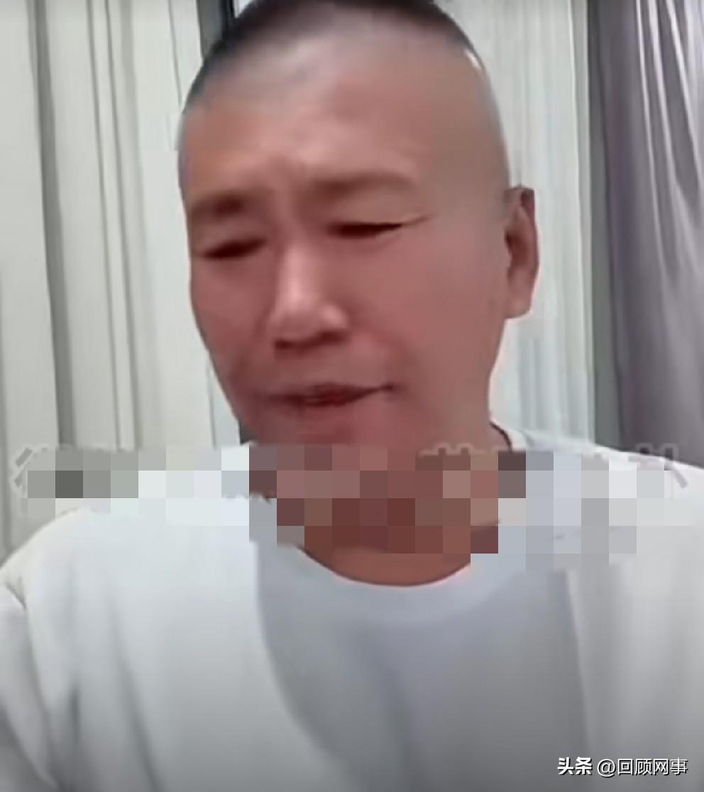 赵本六“掀桌子”向驴家索要合同！

         赵本六直播展示私下给二驴发