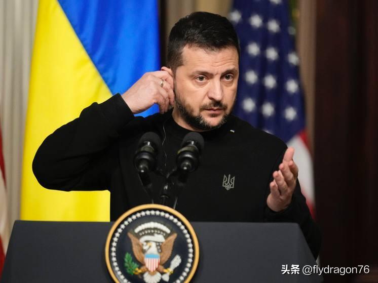 🇺🇦泽连斯基和叶尔马克重申，乌克兰停火只能在现有前线进行。

泽连斯基在布鲁