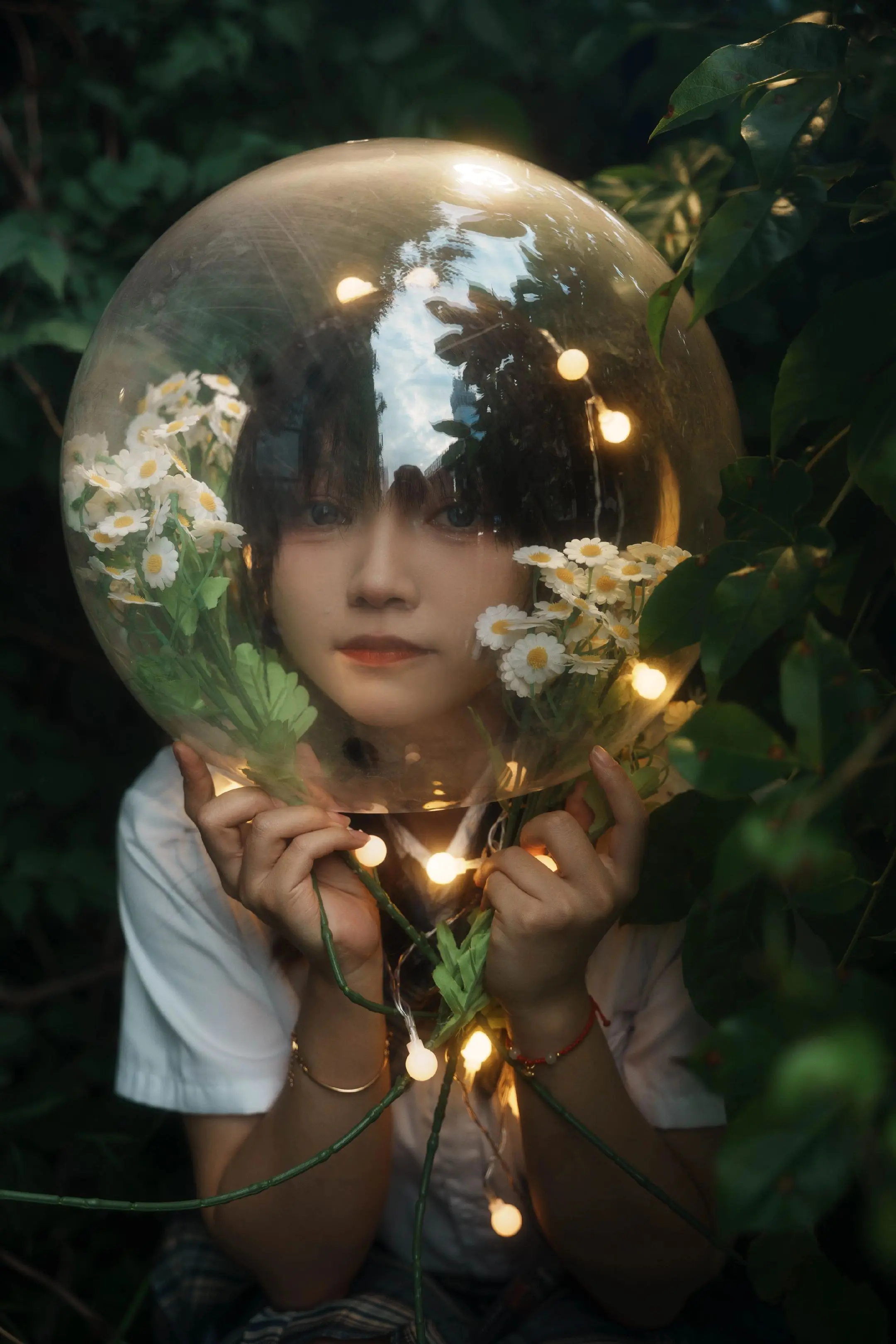 绿色。