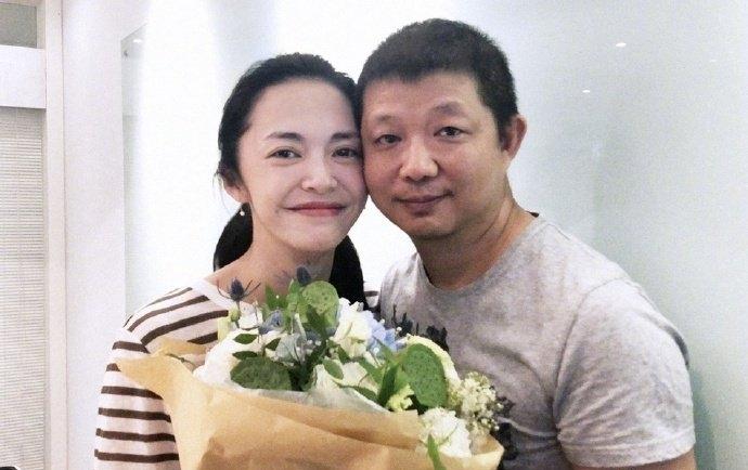 姚晨官宣自己的第二段婚姻结束，她和摄影指导曹郁是2012年结婚，婚后两人育有一子