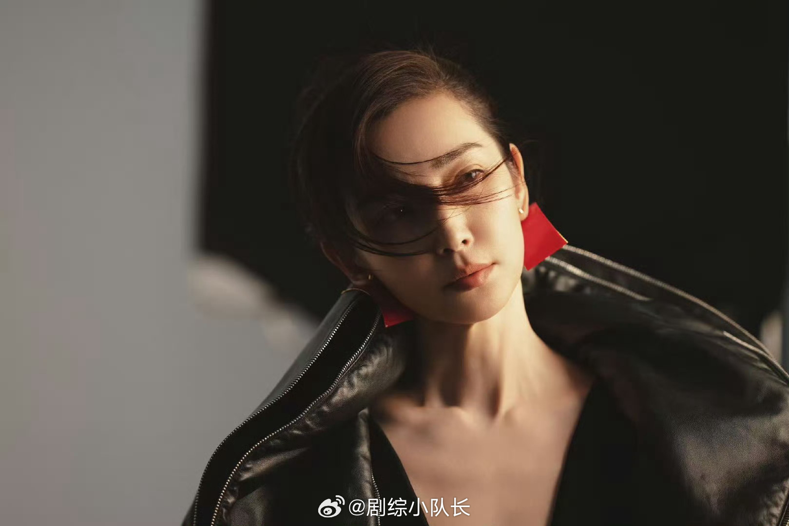 李冰冰三月三刊三副面孔美神降临 