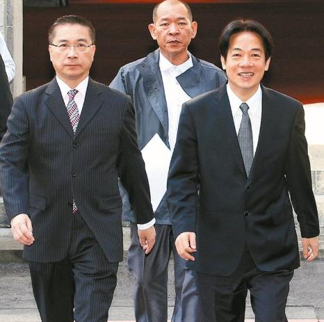 赖清德、徐国勇等“台独”分子竟否认台湾光复，还叫嚣“当年台湾人是日本人”，结果引