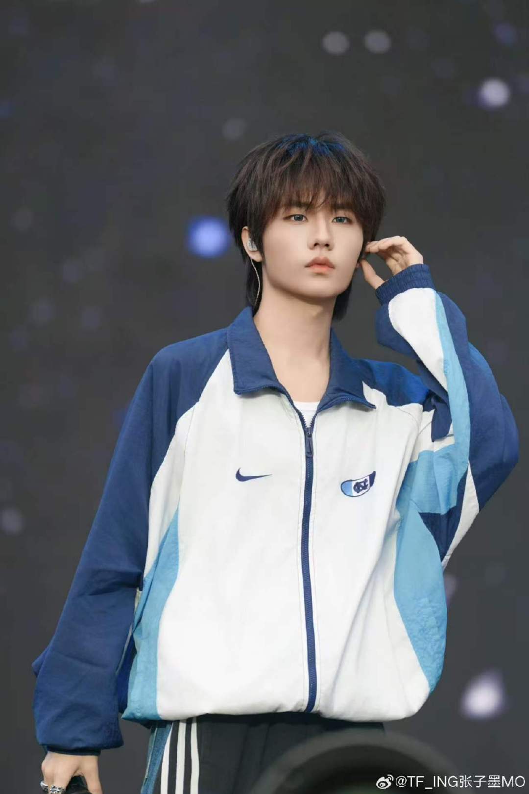 张子墨张子墨感谢每一个来听我唱的你们张子墨感谢来听我唱的你们 张子墨期待下次见！